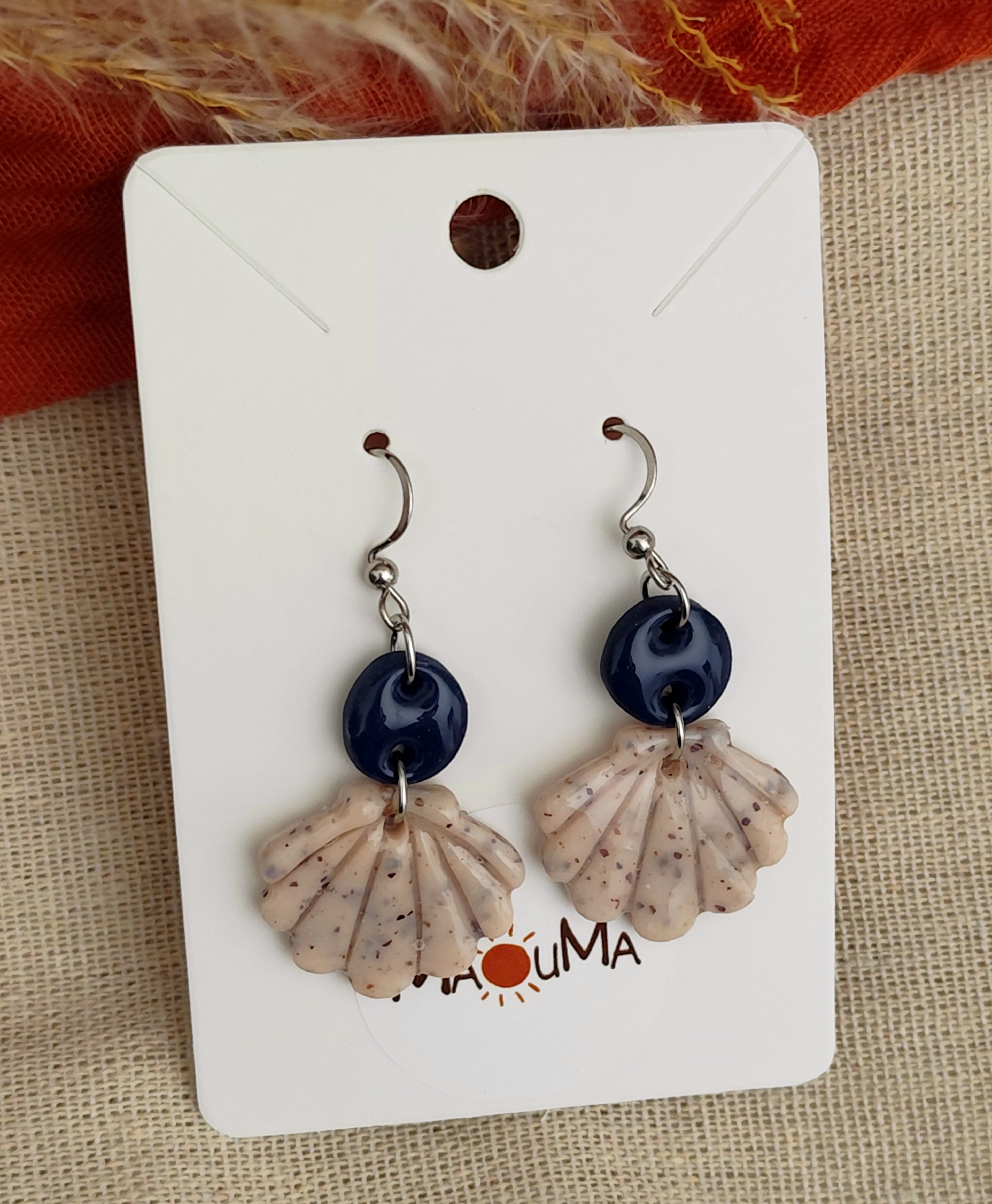 Boucles d'oreilles pendantes "Coquille"